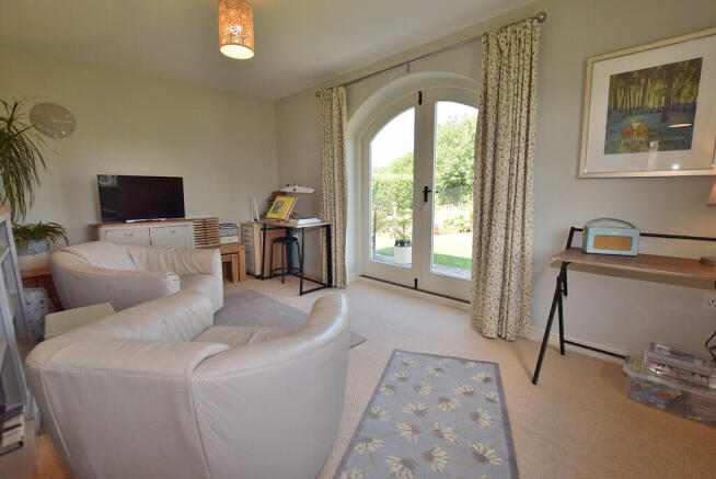 3 bed Barn Conversion for sale Image 11