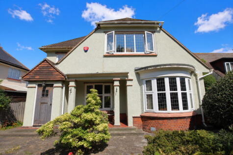 Lancaster Gardens East, Clacton on Sea CO15