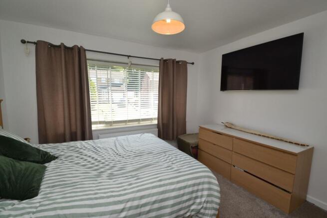 3 bed Semi-Detached for sale Image 12