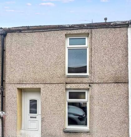 3-bed terraced on Club Row, Ystrad, Pentre, Rhondda Cynon Taf, CF41 7RL, £95,000