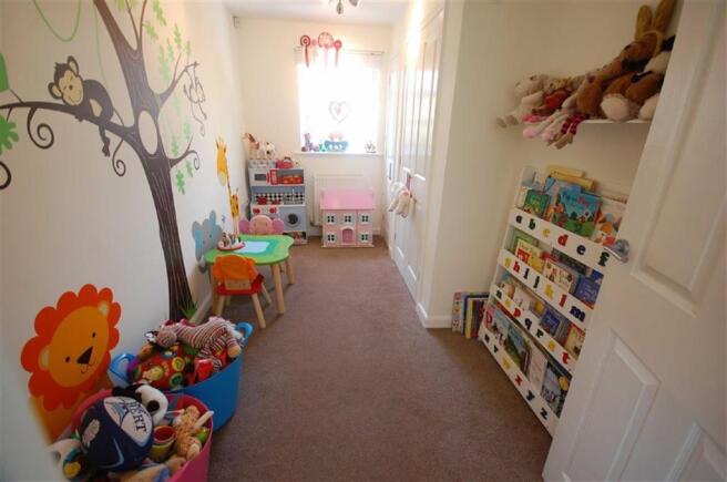 PLAY ROOM/STUDY