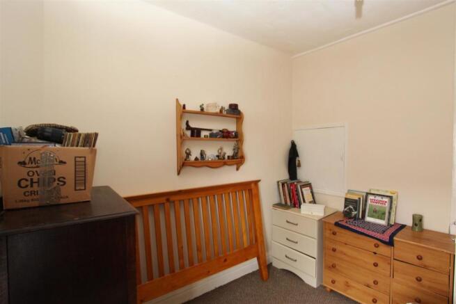 Bedroom 2 .JPG