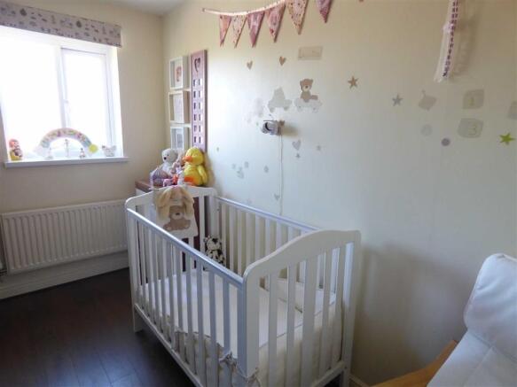 BEDROOM 2