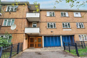 5, Dalmeny Court, Jeffrey's Walk, London SW4 6QQ