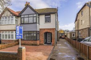 20, Selangor Avenue, Emsworth PO10 7LT