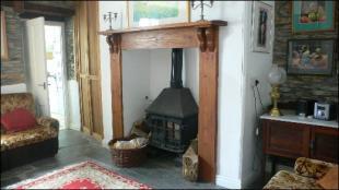 DINING/FAMILY ROOM