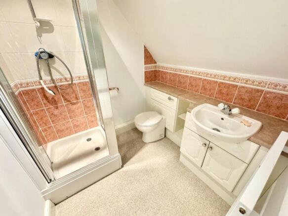 2 bed Flat for sale Image 8