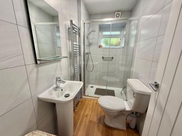 3 bed Terraced for sale Image 5