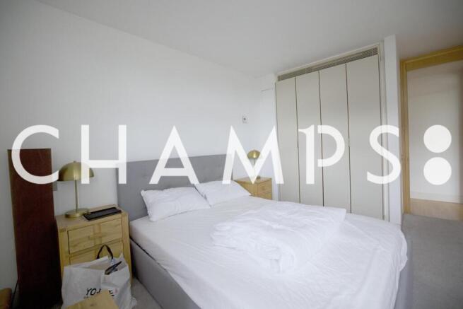 3 bed flat to rent Parliament View Apartments, Lo