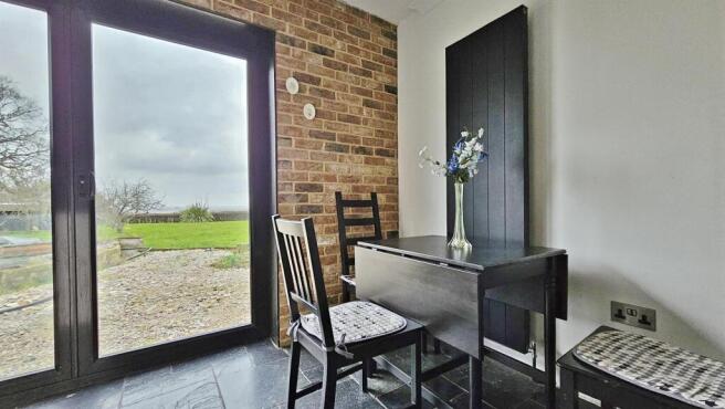 Alternate Kitchen/Breakfast Room View