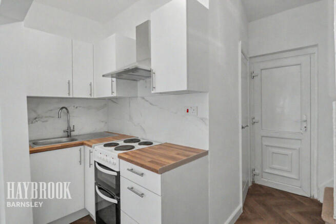 2 bed Terraced for sale Image 6