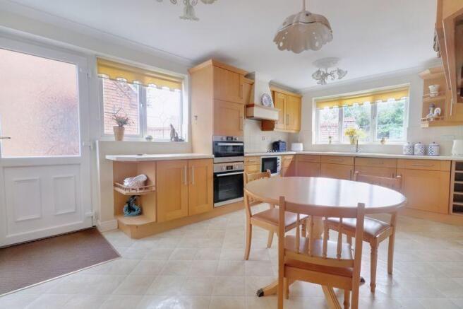 Kitchen Diner