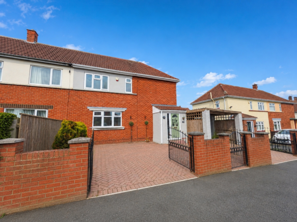 2-bed semi-detached on Main Road, Trimdon Village, £125,000