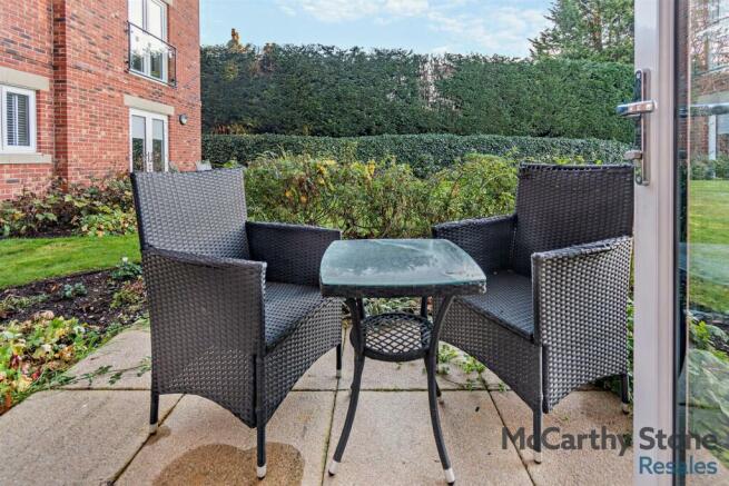 1 bed Apartment for sale Image 6