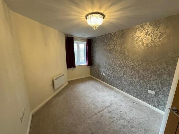 1 bed Apartment for sale Image 12