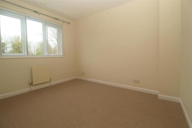 Bedroom 2.jpg