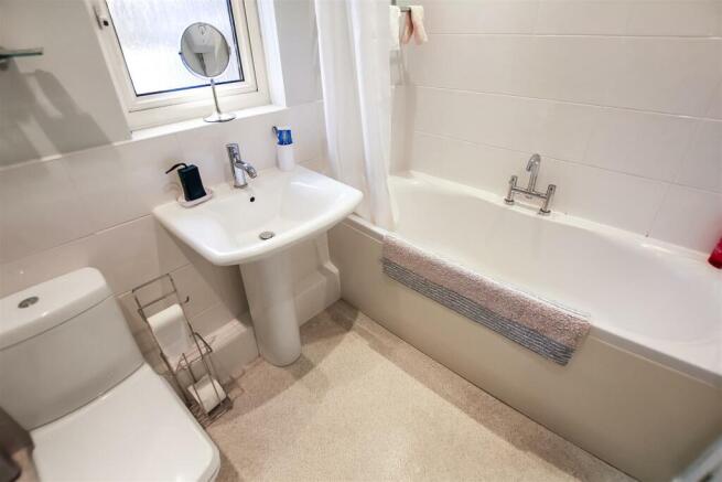 Bathroom.jpg