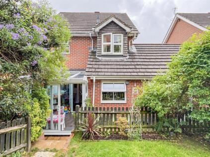 Stonebeach Rise, St. Leonards TN38 8EN