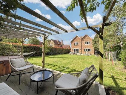 Badgers Close, Aldington, TN25