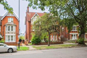 Flat 9, 44, De Parys Avenue, Bedford MK40 2TP