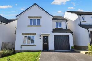 21, Agar Crescent, Falmouth TR11 5XJ