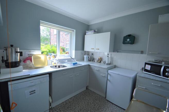 Communal Kitchen
