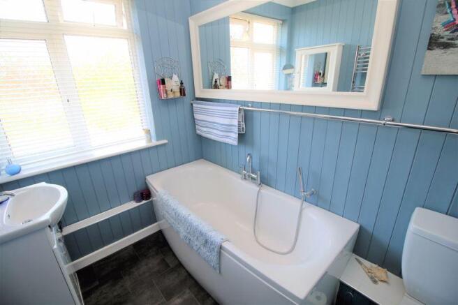 Family bathroom