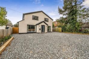 47, Simons Lane, Wokingham RG41 3HG