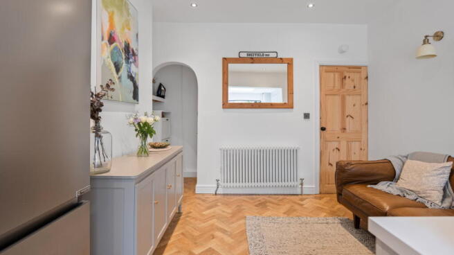 3 bed Terraced for sale Image 8