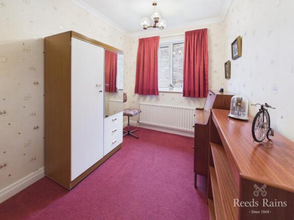 4 bed Detached for sale Image 11