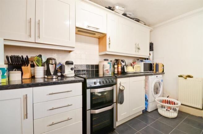 Kitchen.JPG