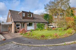 8, Hall Close, Mottram SK14 6LJ