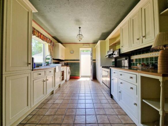 Kitchen Family Room