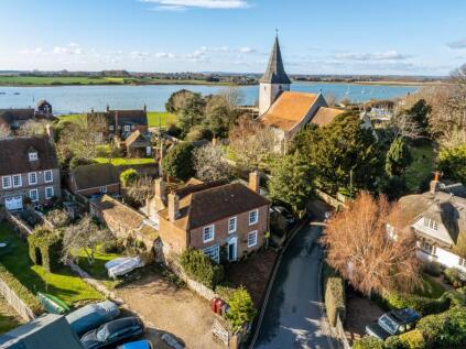 High Street, Bosham, Chichester, West Sussex, PO18