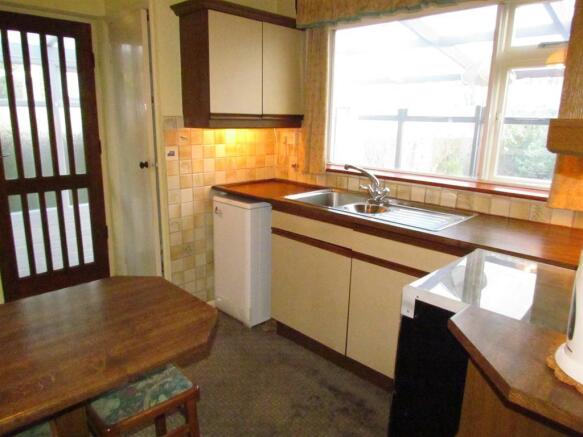 Kitchen (1)