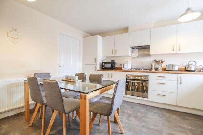 Kitchen & ...
