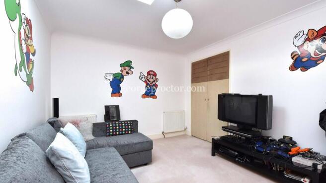 Photo 10