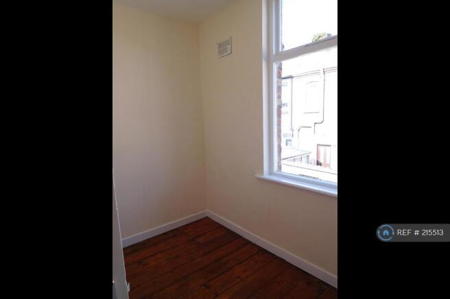 Small Bedroom