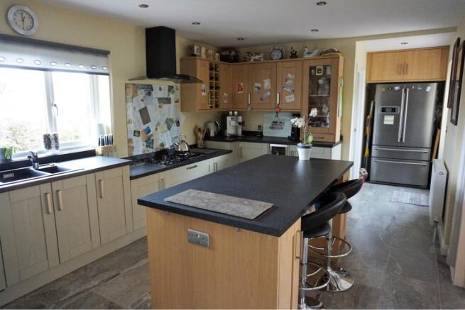 Kitchen / Breakfast