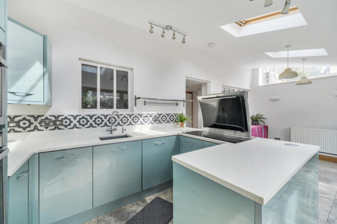 Kitchen/Reception