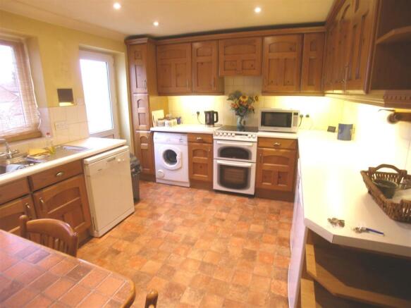 Kitchen/Breakfast Room