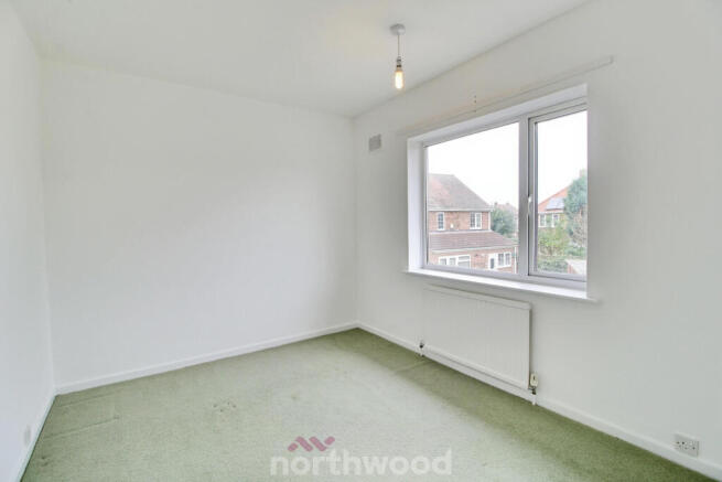 3 bed Semi-Detached to rent Image 5