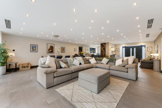 3 OLD HALL CLOSE-36.jpg