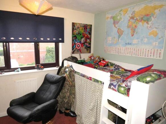 Photo 8