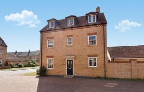 1, Bryants Edge, Biggleswade SG18 0QJ