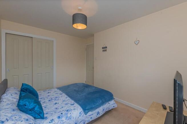 12. Bedroom 2 (2).jpg
