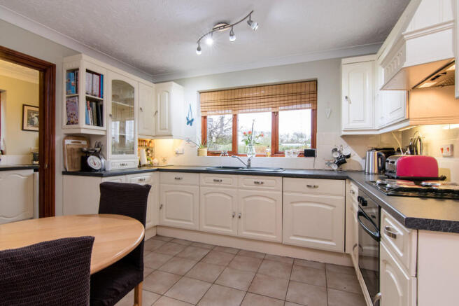 kitchen2