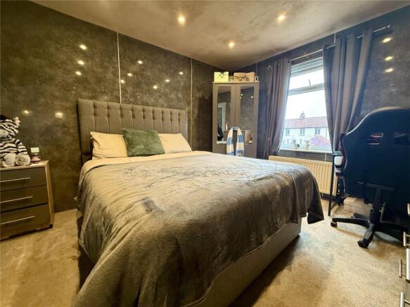 3 bed Terraced for sale Image 7