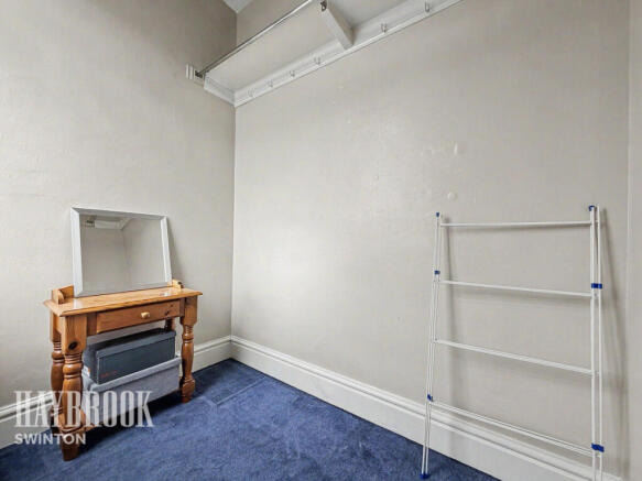 2 bed Terraced for sale Image 10