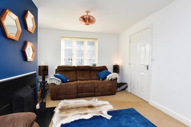 Lounge: